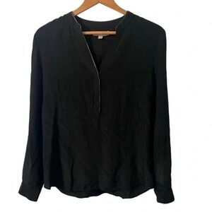 Banana Republic Long Sleeve Blouse V-neck Women Small Black Solid Henley Silk